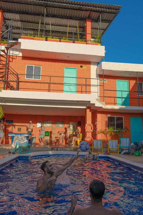Hostel Nirvana Taganga Exterior photo
