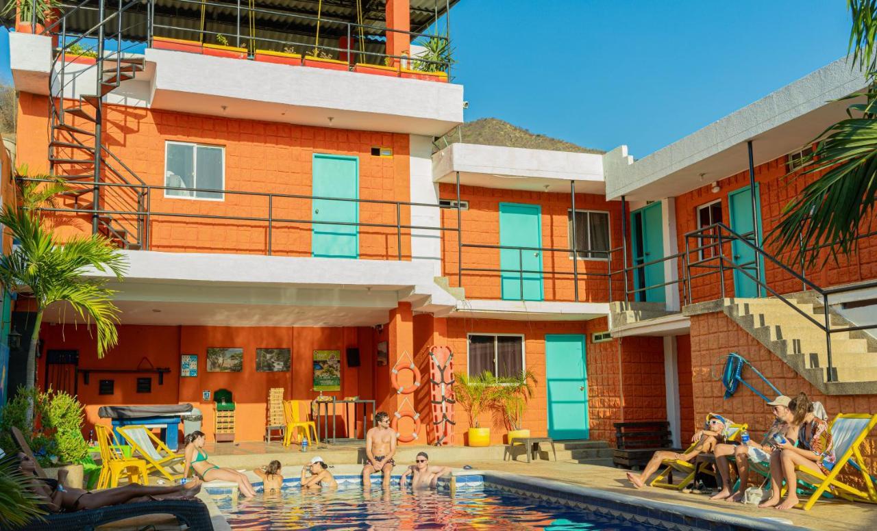 Hostel Nirvana Taganga Exterior photo