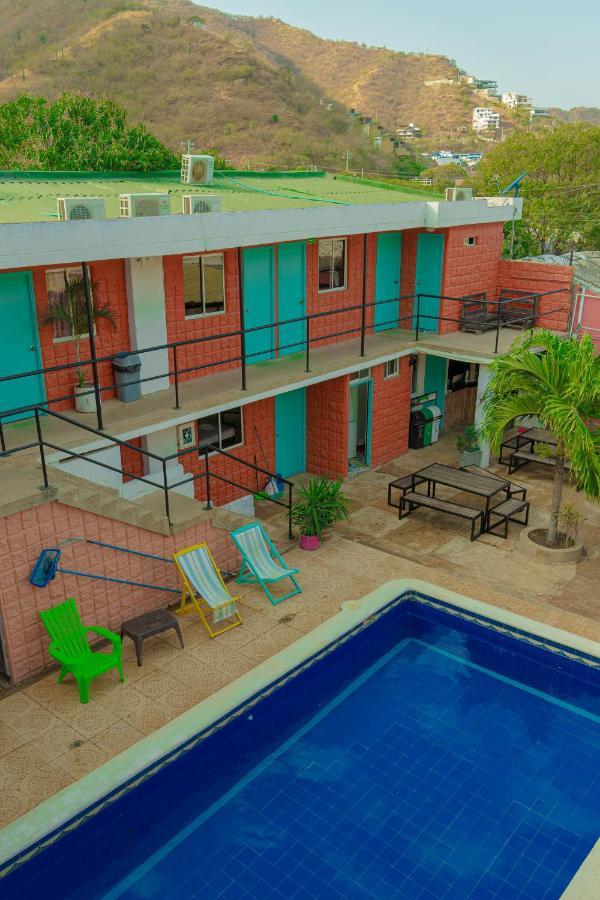 Hostel Nirvana Taganga Exterior photo
