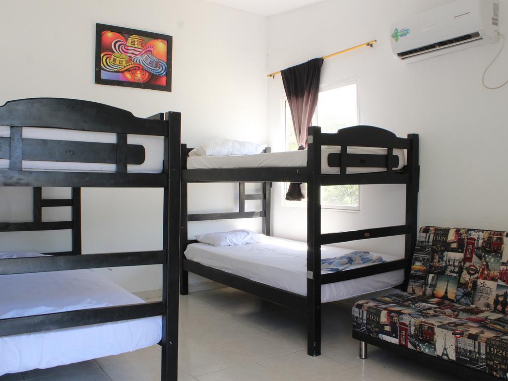 Hostel Nirvana Taganga Exterior photo