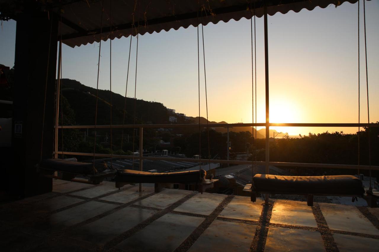 Hostel Nirvana Taganga Exterior photo